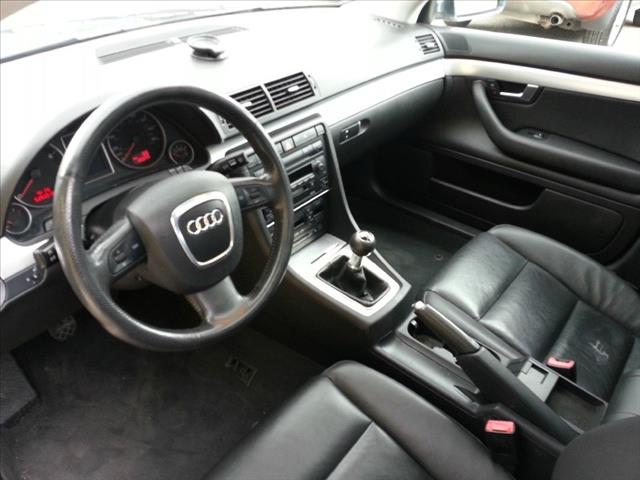 Audi A4 2006 photo 11