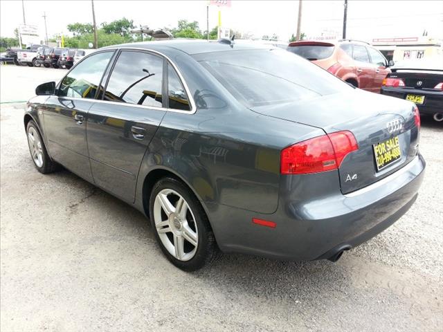 Audi A4 2006 photo 16