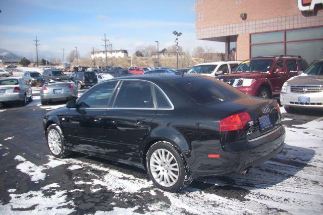 Audi A4 2006 photo 2