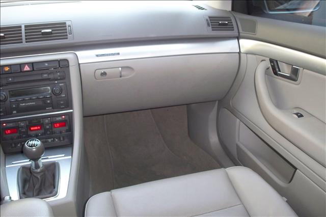 Audi A4 2006 photo 4