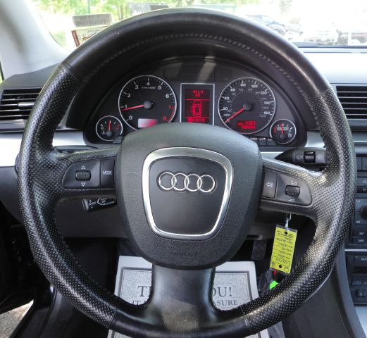 Audi A4 2006 photo 10