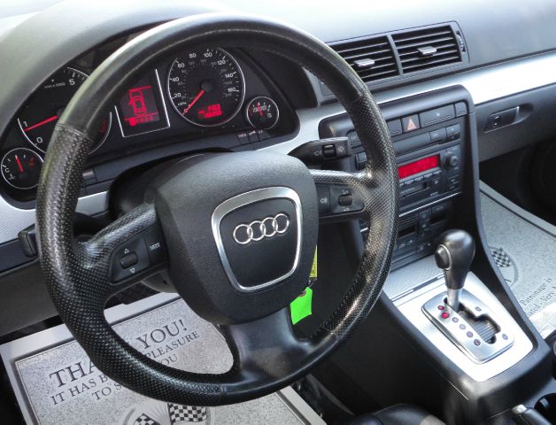 Audi A4 2006 photo 12