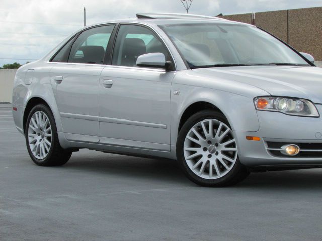 Audi A4 2006 photo 21