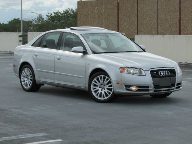 Audi A4 2006 photo 22