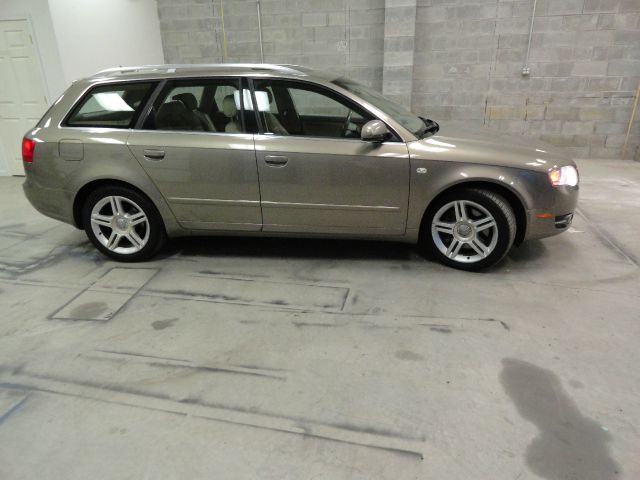 Audi A4 2006 photo 2