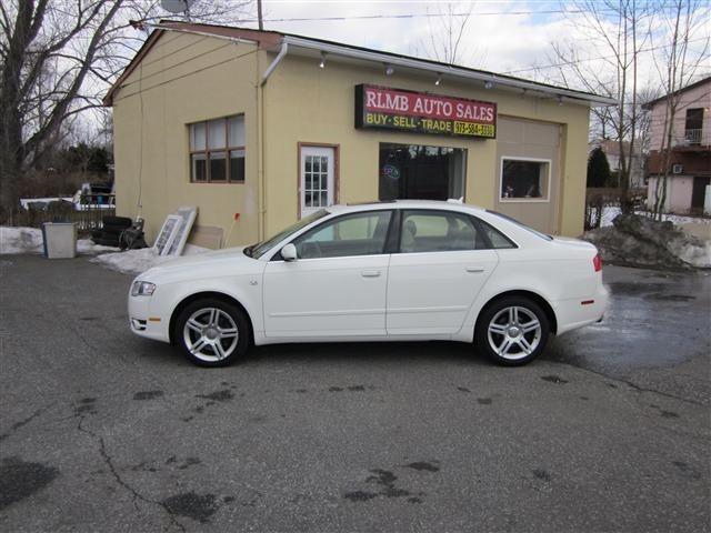 Audi A4 Wagon SE Sedan