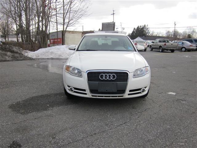 Audi A4 2006 photo 2