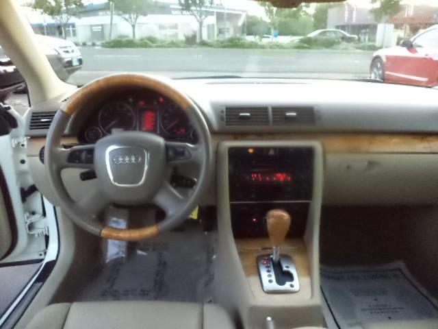 Audi A4 2006 photo 24