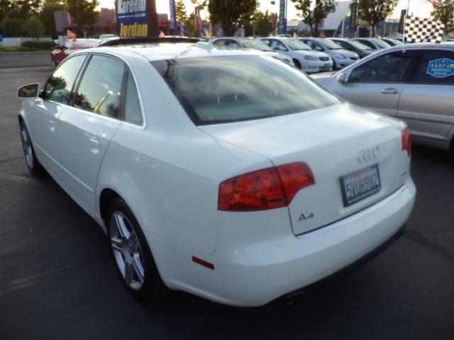 Audi A4 2006 photo 4