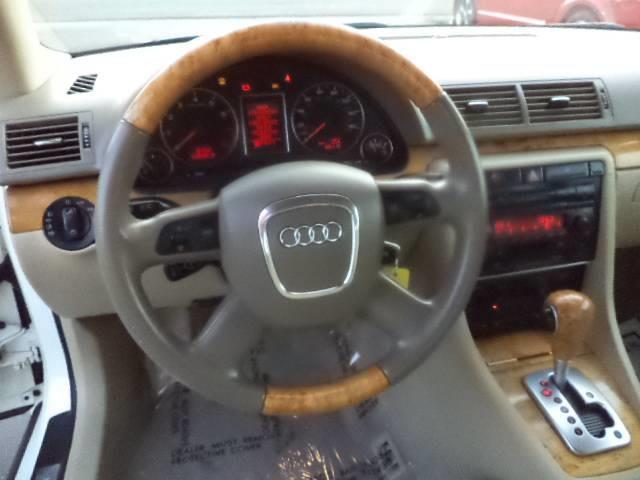 Audi A4 2006 photo 9