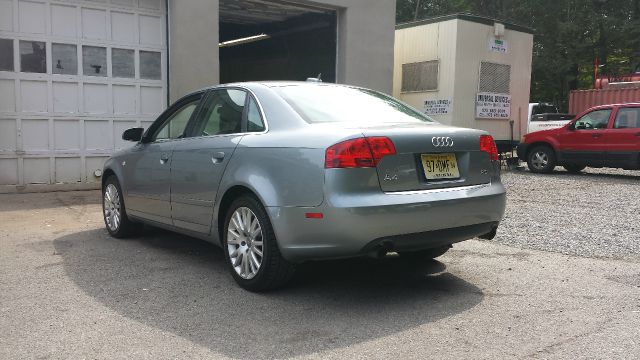 Audi A4 2006 photo 1