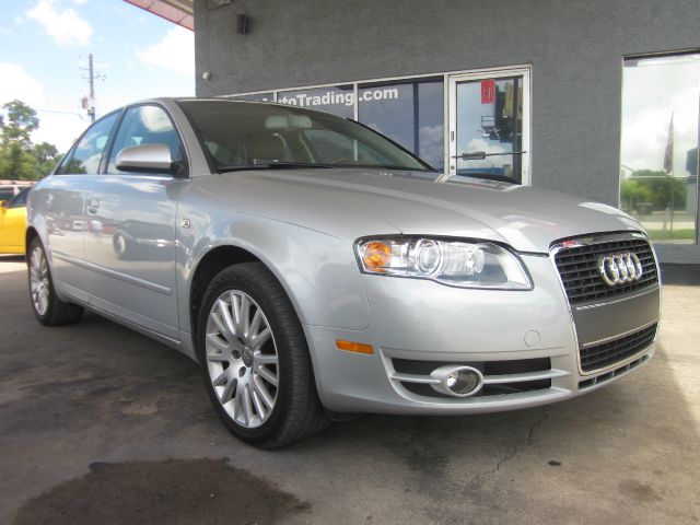 Audi A4 LT 4X4 Dually Sedan