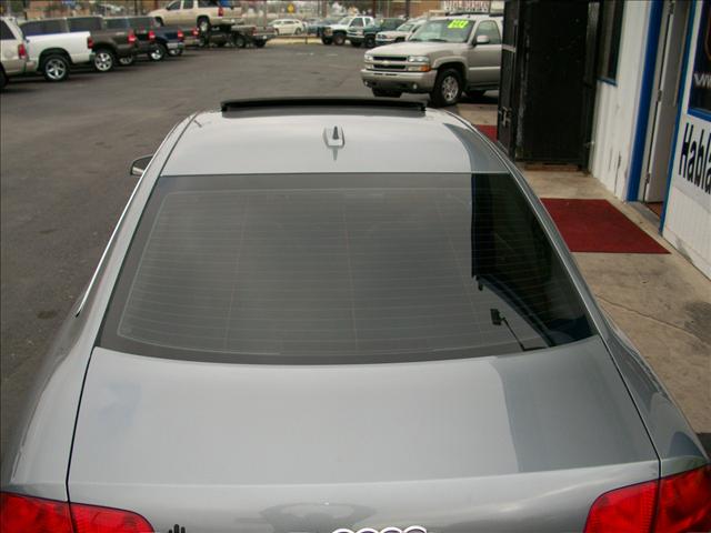 Audi A4 2006 photo 4