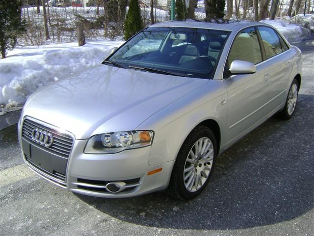 Audi A4 Wagon SE Sedan