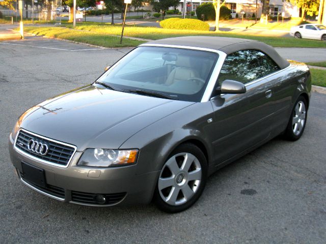 Audi A4 2006 photo 4