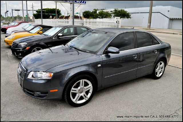 Audi A4 2006 photo 1