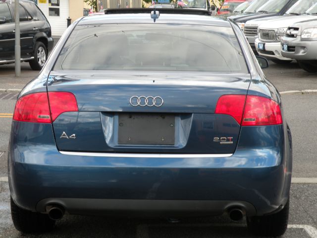 Audi A4 2006 photo 17