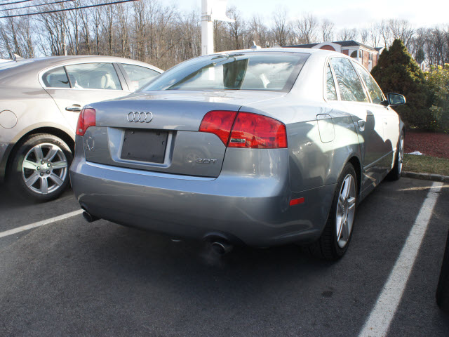 Audi A4 2007 photo 2