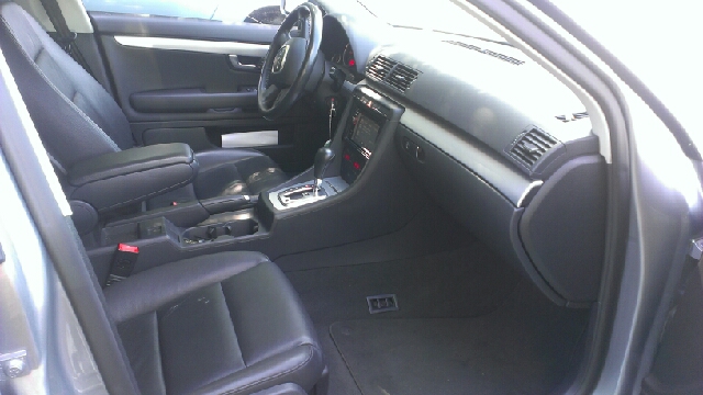 Audi A4 2007 photo 2