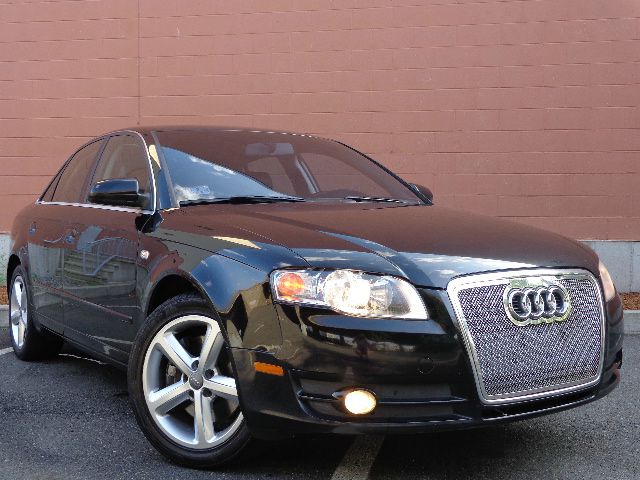 Audi A4 2007 photo 2