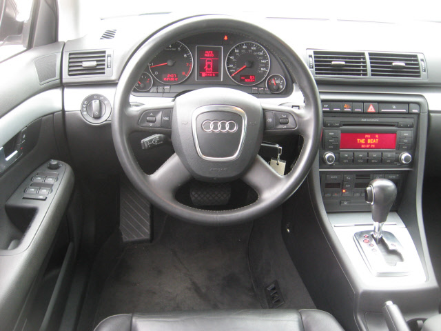 Audi A4 2007 photo 4