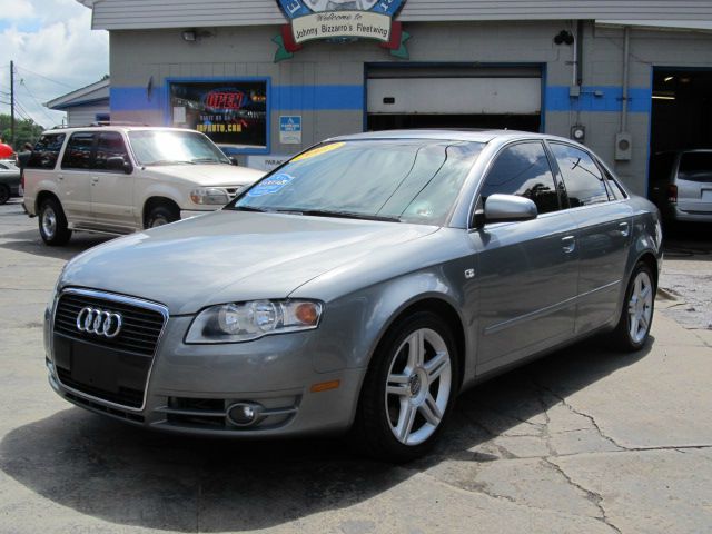 Audi A4 LT 4X4 Dually Sedan