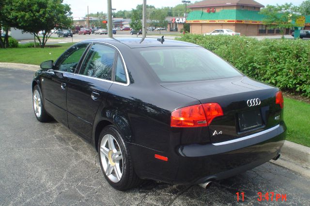 Audi A4 2007 photo 2