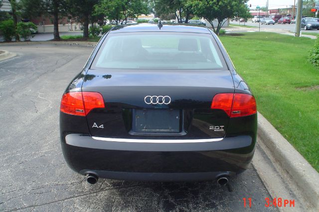 Audi A4 2007 photo 4