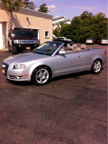 Audi A4 2007 photo 2