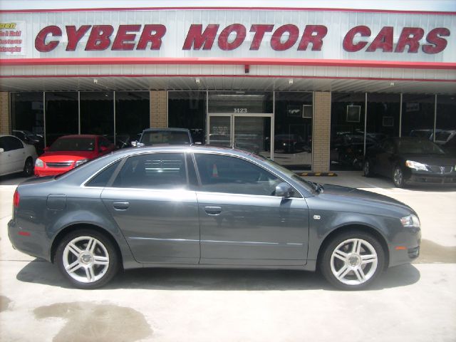 Audi A4 2007 photo 4