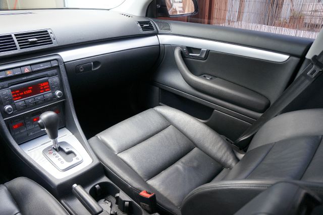 Audi A4 2007 photo 11