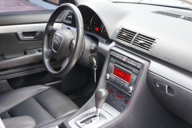 Audi A4 2007 photo 43