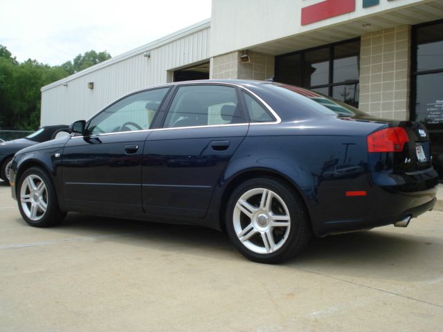 Audi A4 2007 photo 4