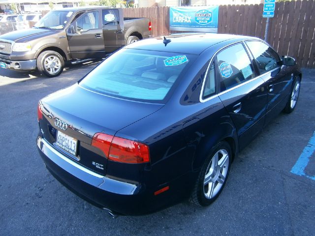 Audi A4 2007 photo 17