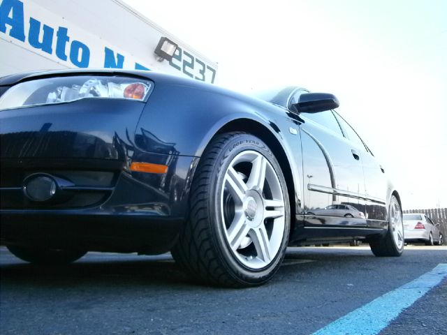 Audi A4 2007 photo 19