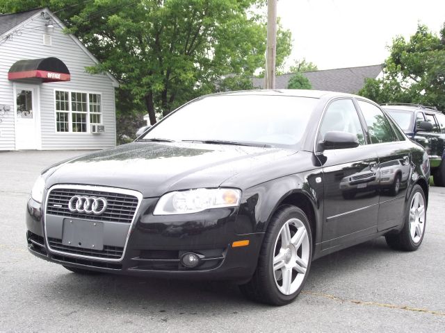 Audi A4 2007 photo 2