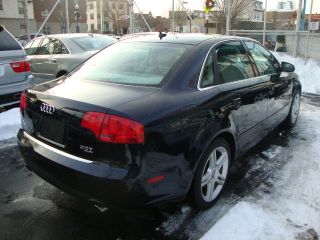 Audi A4 2007 photo 4