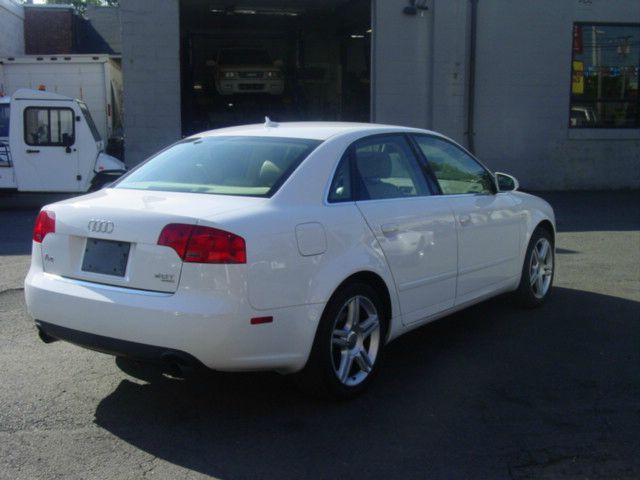 Audi A4 2007 photo 4