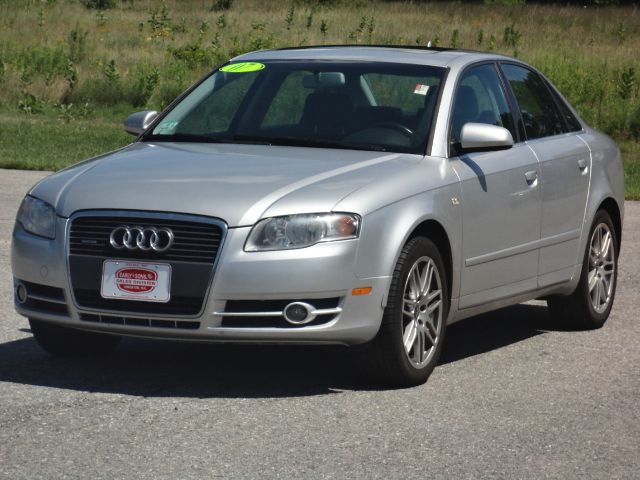 Audi A4 2007 photo 4