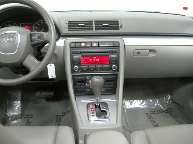 Audi A4 2007 photo 15