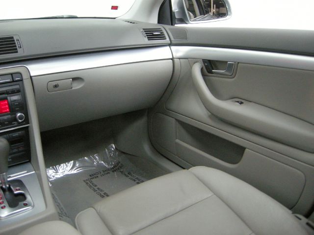 Audi A4 2007 photo 16