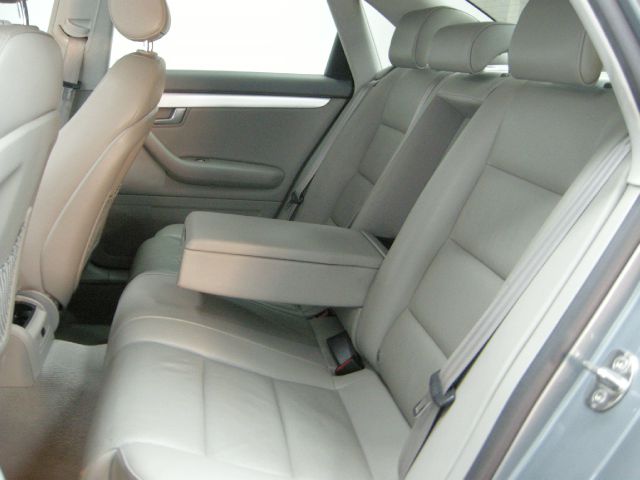 Audi A4 2007 photo 19