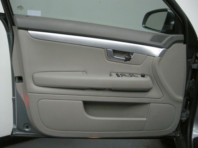 Audi A4 2007 photo 22