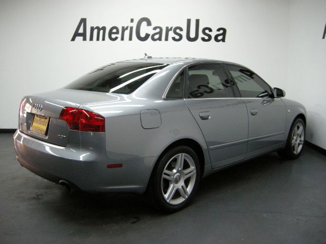 Audi A4 2007 photo 34