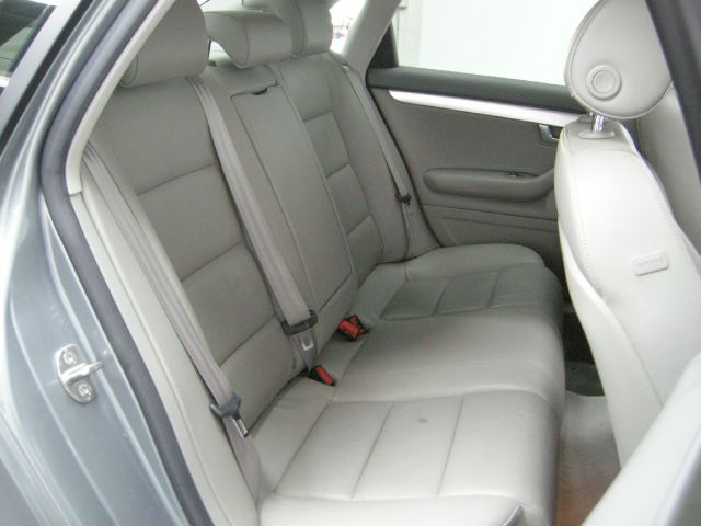 Audi A4 2007 photo 36