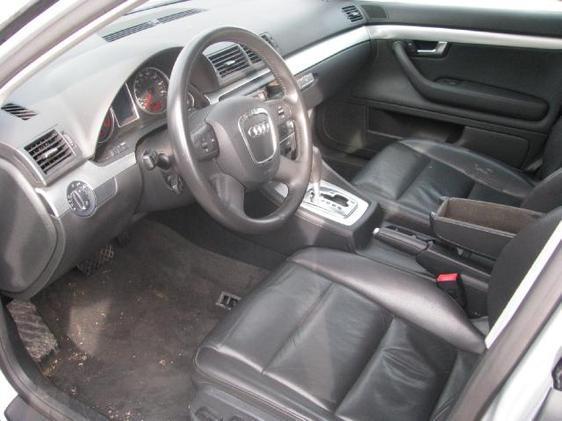 Audi A4 2007 photo 2