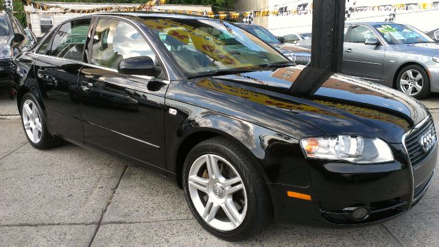 Audi A4 2007 photo 4