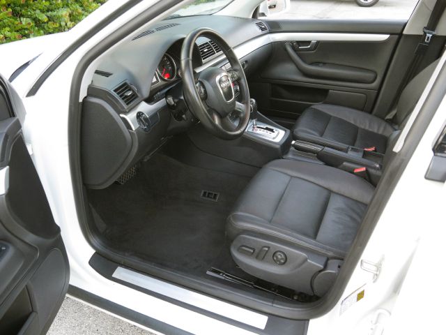 Audi A4 2007 photo 4