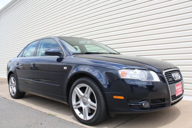 Audi A4 2007 photo 4