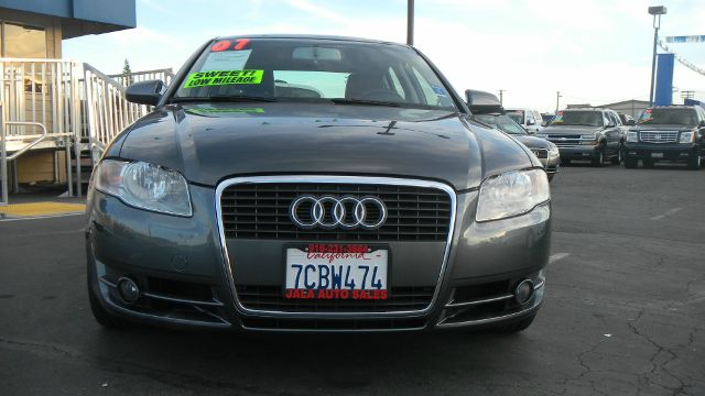 Audi A4 2007 photo 1